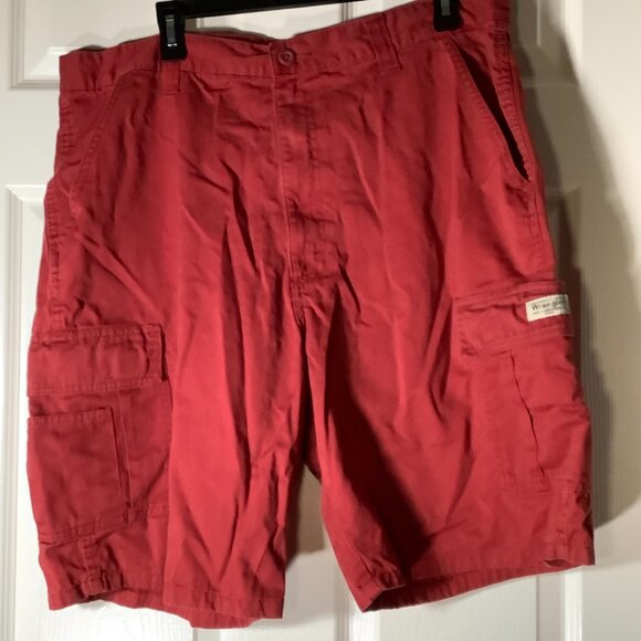 Wranglers Authentic Men Cargo Shorts - Picture 6 of 11